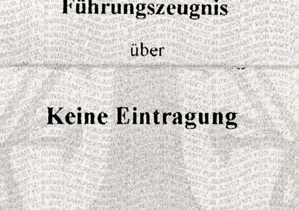 Kirchliche Arbeitgeber: Kostenübernahme für erweitertes Führungszeugnis